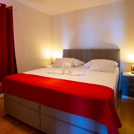 Apartments Vladimir #5 ماكارسكا المظهر الخارجي الصورة
