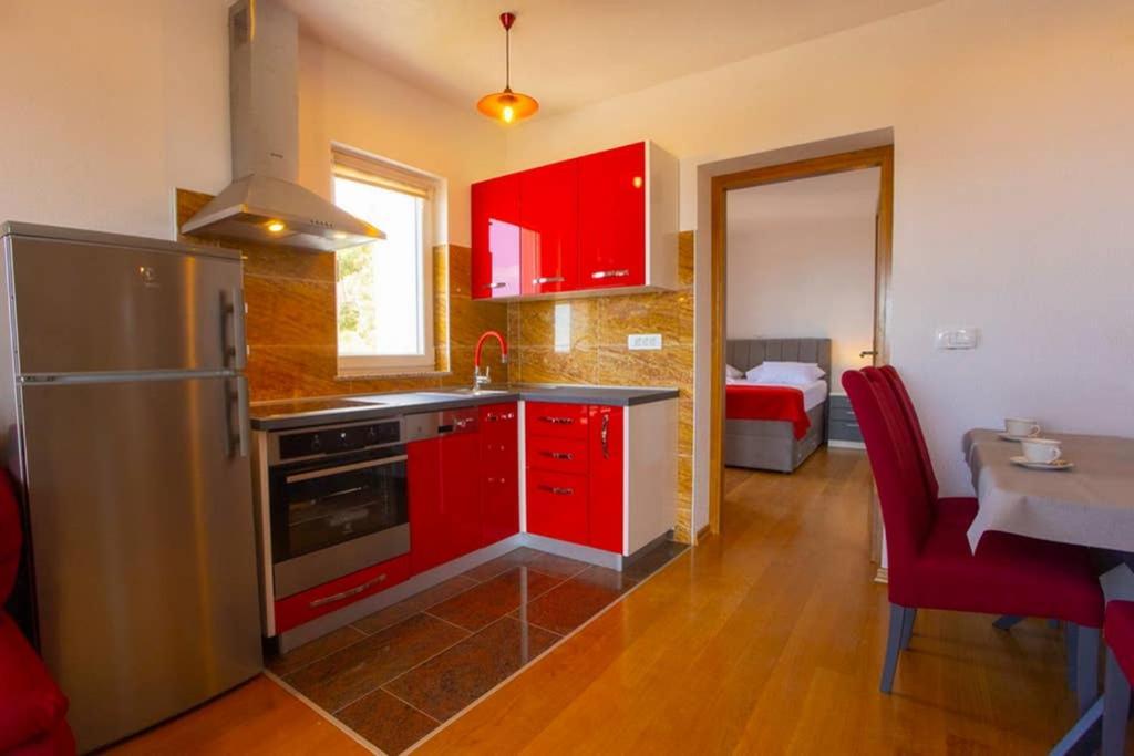 Apartments Vladimir #5 ماكارسكا المظهر الخارجي الصورة